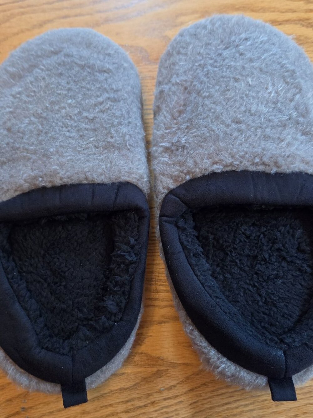 Oncai Women's Gray & Black Fuzzy House Shoes Slippers Sherpa Lined Warm! Size-10